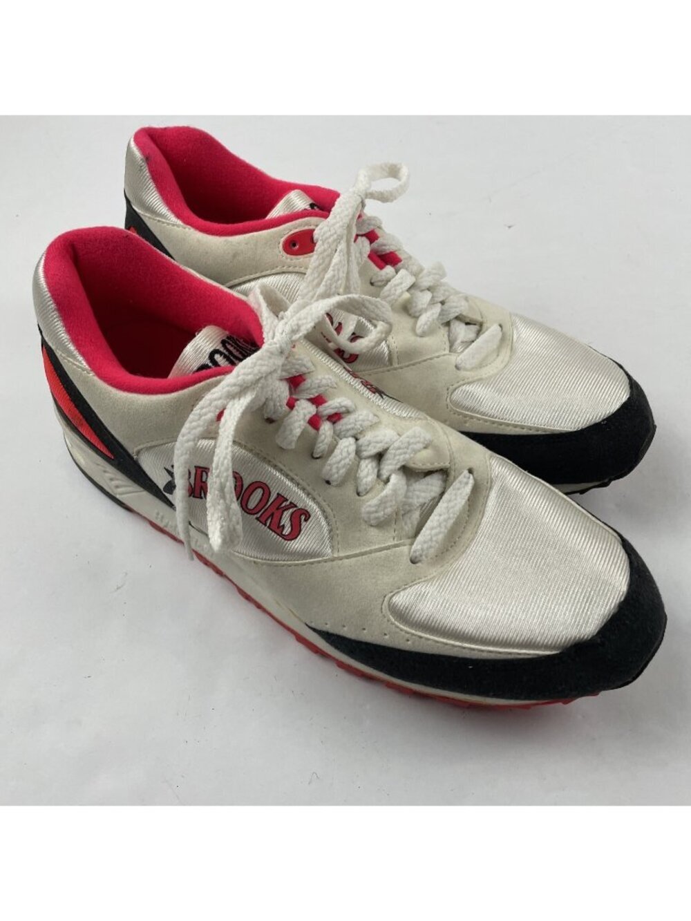 Vintage 90’s Brooks "Rage" Hydroflow Running Shoes Men’s 9M Cloud Liner